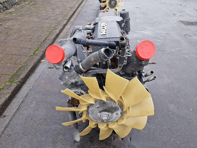 PACCAR MX340.U1 - Piezas de recambio: foto 5 PACCAR MX340.U1 - Piezas de recambio: foto 5