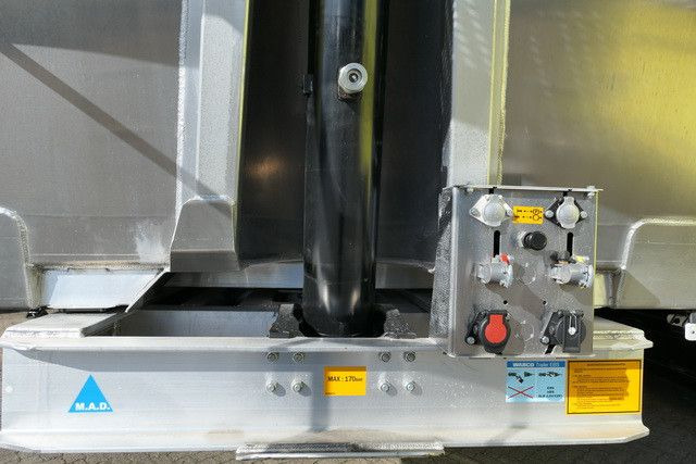 Benalu AGRILINER 95, Kombitüren, 52m³, 2x am Lager - Semirremolque volquete: foto 3 Benalu AGRILINER 95, Kombitüren, 52m³, 2x am Lager - Semirremolque volquete: foto 3