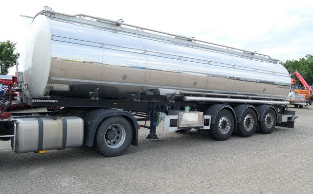 Berger SAPL 24 SATA, Isoliert, Edelstahl,3 Kammern,31m³ - Semirremolque cisterna: foto 5 Berger SAPL 24 SATA, Isoliert, Edelstahl,3 Kammern,31m³ - Semirremolque cisterna: foto 5