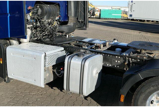 Ford F-MAX 500 4x2, Hydr., Alu-Felgen, Intarder,Klima - Cabeza tractora: foto 4 Ford F-MAX 500 4x2, Hydr., Alu-Felgen, Intarder,Klima - Cabeza tractora: foto 4