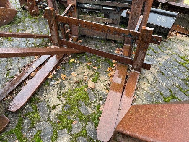 Caterpillar Palettengabel, Zinkenlänge 1.120mm, S.W.S. - Cargadora de ruedas: foto 1 Caterpillar Palettengabel, Zinkenlänge 1.120mm, S.W.S. - Cargadora de ruedas: foto 1