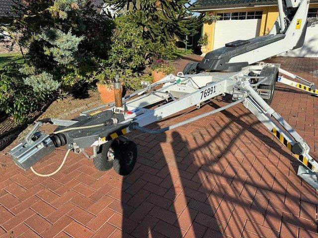 Dino 120 T, Arbeitshöhe 12m, Hydr. Radantrieb - Plataforma elevadora remolcable: foto 2 Dino 120 T, Arbeitshöhe 12m, Hydr. Radantrieb - Plataforma elevadora remolcable: foto 2