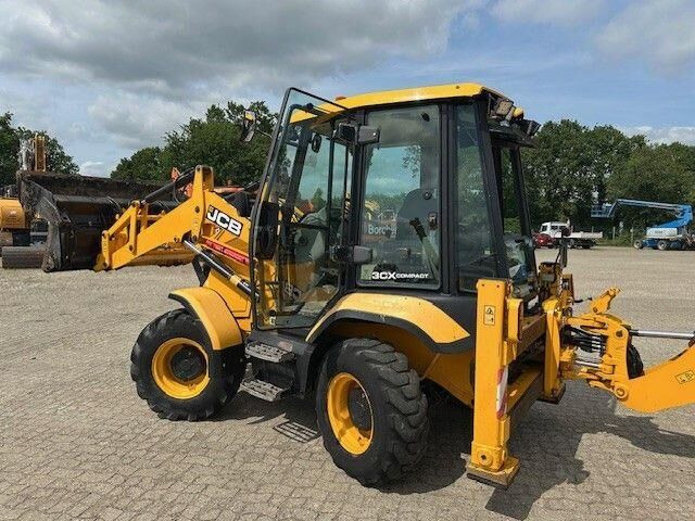 JCB 3CX, hydr. S.W.S., 4+1 Schaufel, Tieflöffel - Retroexcavadora: foto 5 JCB 3CX, hydr. S.W.S., 4+1 Schaufel, Tieflöffel - Retroexcavadora: foto 5
