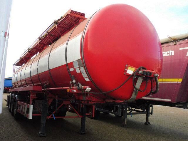 Kässbohrer Isoliert, Chemie, V2A, 32m³,Kompresor,Alu-Felgen - Semirremolque cisterna: foto 2 Kässbohrer Isoliert, Chemie, V2A, 32m³,Kompresor,Alu-Felgen - Semirremolque cisterna: foto 2