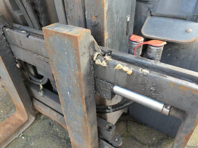 Linde E35L-01, Traglast 3.500kg., Hubhöhe 3.750mm - Carretilla elevadora: foto 4 Linde E35L-01, Traglast 3.500kg., Hubhöhe 3.750mm - Carretilla elevadora: foto 4