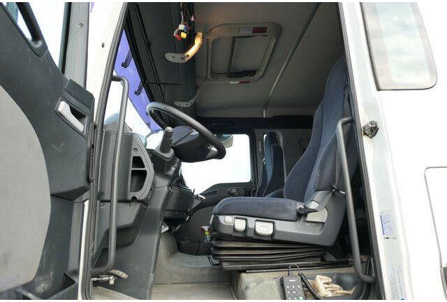 MAN 18.350 TGA 4x2, 119tkm, BDF, Klima, AHK - Camión chasis: foto 5 MAN 18.350 TGA 4x2, 119tkm, BDF, Klima, AHK - Camión chasis: foto 5