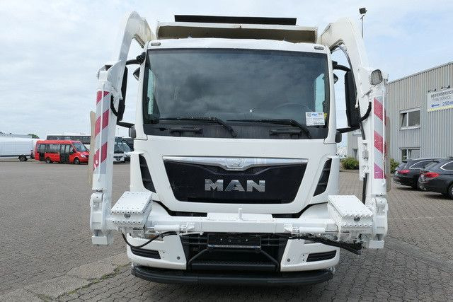 MAN 26.320 TGS BL 6x2, Überkopflader/Frontlader, AC MAN 26.320 TGS BL 6x2, Überkopflader/Frontlader, AC - Camión de basura: foto 2 MAN 26.320 TGS BL 6x2, Überkopflader/Frontlader, AC MAN 26.320 TGS BL 6x2, Überkopflader/Frontlader, AC - Camión de basura: foto 2
