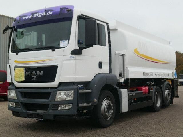 MAN 26.400 TGS LL 6x2, Oben-/Untenbefüllung, 20m³ - Camión cisterna: foto 4 MAN 26.400 TGS LL 6x2, Oben-/Untenbefüllung, 20m³ - Camión cisterna: foto 4
