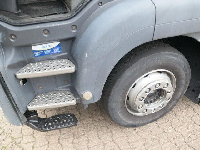 MAN 26.400 TGS LL 6x2, Oben-/Untenbefüllung, 20m³ - Camión cisterna: foto 5 MAN 26.400 TGS LL 6x2, Oben-/Untenbefüllung, 20m³ - Camión cisterna: foto 5