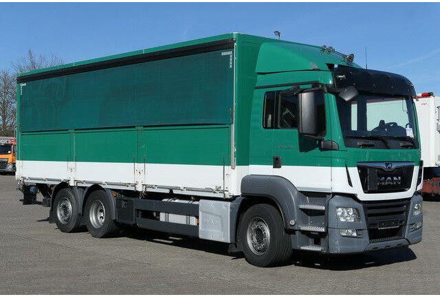 MAN 26.420 TGS LL 6x2, Intarder, LBW 2.5to., Gelenkt - Camión caja cerrada: foto 5 MAN 26.420 TGS LL 6x2, Intarder, LBW 2.5to., Gelenkt - Camión caja cerrada: foto 5