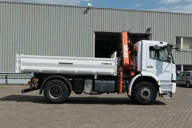Mercedes-Benz 1829 K Axor, Atlas 116.3-A2L, AHK, Greifer,Klima - Camión volquete, Camión grúa: foto 2 Mercedes-Benz 1829 K Axor, Atlas 116.3-A2L, AHK, Greifer,Klima - Camión volquete, Camión grúa: foto 2