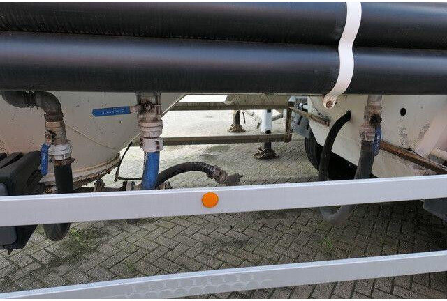 SPITZER SF 2737 PI, Zement, 37m³, Alu-Felgen, 1 Kammer - Semirremolque cisterna: foto 5 SPITZER SF 2737 PI, Zement, 37m³, Alu-Felgen, 1 Kammer - Semirremolque cisterna: foto 5