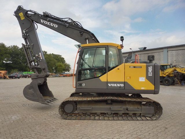 Volvo EC140EL, Greifer+Hammervorrichtung, Hydr. S.W.S. - Excavadora de cadenas: foto 2 Volvo EC140EL, Greifer+Hammervorrichtung, Hydr. S.W.S. - Excavadora de cadenas: foto 2