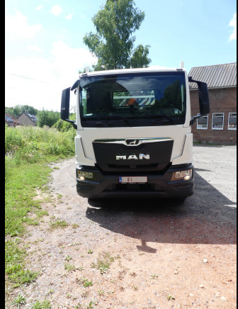 Camion plateau ridelle avec grue MAN TGM18,250 (2022-3.278 km) - Camión caja abierta, Camión grúa: foto 2 Camion plateau ridelle avec grue MAN TGM18,250 (2022-3.278 km) - Camión caja abierta, Camión grúa: foto 2