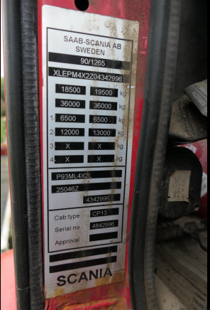 Camion porte container Scania P93ML4X2Z1 (1995-844.006 km) - Camión multibasculante: foto 5 Camion porte container Scania P93ML4X2Z1 (1995-844.006 km) - Camión multibasculante: foto 5