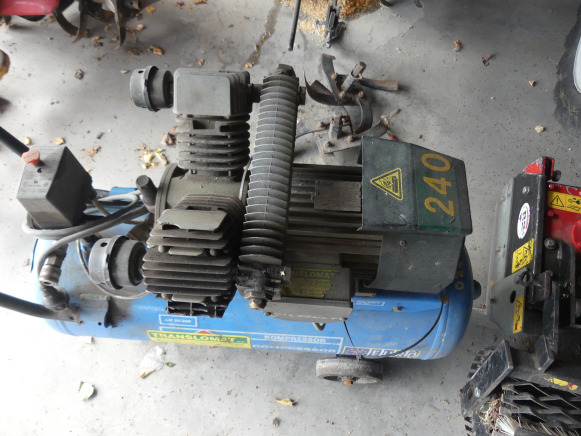 Compresseur Airpress LM50/350 - Compresor de aire: foto 3 Compresseur Airpress LM50/350 - Compresor de aire: foto 3