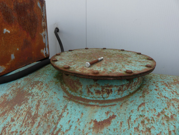 Cuve a mazout avec pompe - Maquinaria de alimentación: foto 5 Cuve a mazout avec pompe - Maquinaria de alimentación: foto 5
