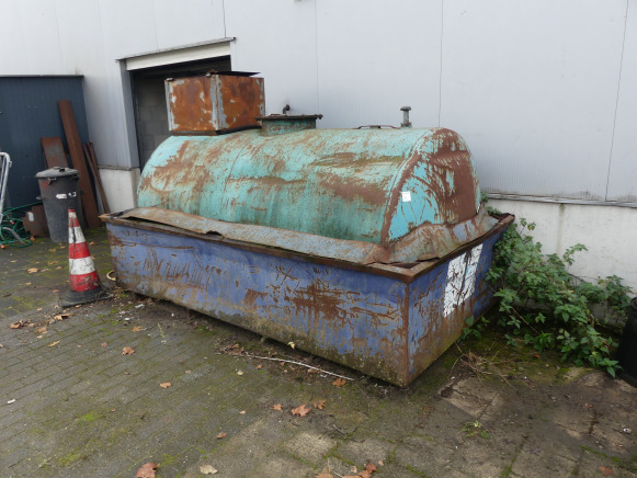 Cuve a mazout avec pompe - Maquinaria de alimentación: foto 2 Cuve a mazout avec pompe - Maquinaria de alimentación: foto 2