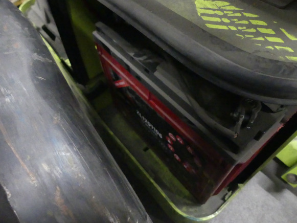 Gerbeur Pramac GX12, Transpalette accompagnant BT SDW160D - Apilador: foto 4 Gerbeur Pramac GX12, Transpalette accompagnant BT SDW160D - Apilador: foto 4