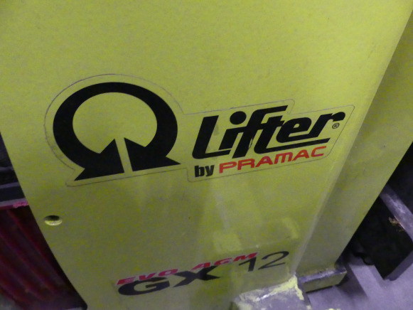 Gerbeur Pramac GX12, Transpalette accompagnant BT SDW160D - Apilador: foto 3 Gerbeur Pramac GX12, Transpalette accompagnant BT SDW160D - Apilador: foto 3