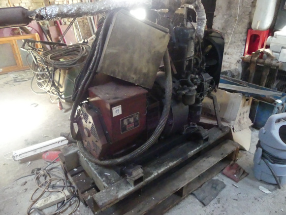 Groupe électrogène diesel 10 kVA Stamford BCI.164D2 - Generador industriale: foto 2 Groupe électrogène diesel 10 kVA Stamford BCI.164D2 - Generador industriale: foto 2