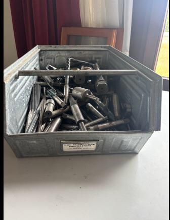 Lot industriel : fraisage, taraudage, perçage – ±100 pièces - Fresadora: foto 3 Lot industriel : fraisage, taraudage, perçage – ±100 pièces - Fresadora: foto 3