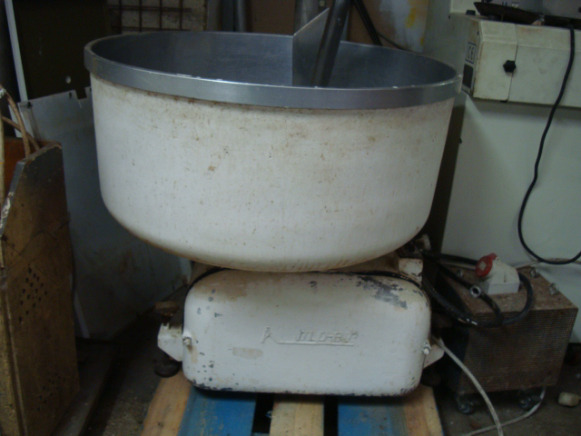 Pétrin DIOSNA. D100 - Maquinaria de panadería: foto 1 Pétrin DIOSNA. D100 - Maquinaria de panadería: foto 1