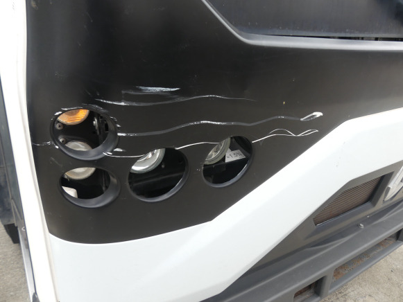 REF:7424 - Camion poubelle Renault Access (VIN:SEG2630HL5BC16697) - Camión de basura: foto 4 REF:7424 - Camion poubelle Renault Access (VIN:SEG2630HL5BC16697) - Camión de basura: foto 4