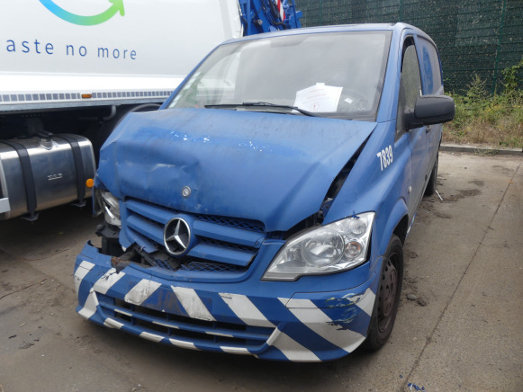 REF:7839 - Voiture accidentée Mercedes-Benz - Coche: foto 1 REF:7839 - Voiture accidentée Mercedes-Benz - Coche: foto 1