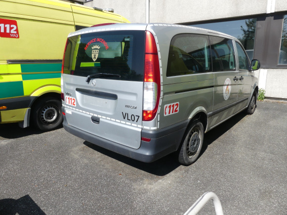 REF:VL07 - Camionnette Mercedes-Benz vito 108 cdi (2005-210.558 km) - Furgoneta de pasajeros: foto 3 REF:VL07 - Camionnette Mercedes-Benz vito 108 cdi (2005-210.558 km) - Furgoneta de pasajeros: foto 3