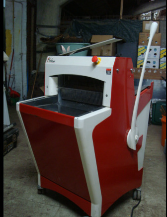 Trancheuse à pain Heristal - Maquinaria de panadería: foto 2 Trancheuse à pain Heristal - Maquinaria de panadería: foto 2