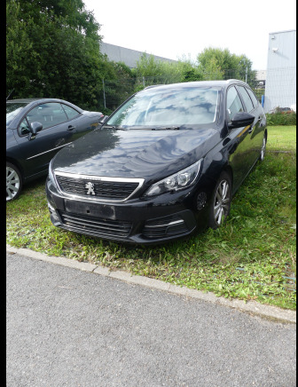Voiture break Peugeot 308 (2017-211.679 km) - Coche familiar: foto 1 Voiture break Peugeot 308 (2017-211.679 km) - Coche familiar: foto 1