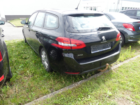 Voiture break Peugeot 308 (2017-211.679 km) - Coche familiar: foto 4 Voiture break Peugeot 308 (2017-211.679 km) - Coche familiar: foto 4