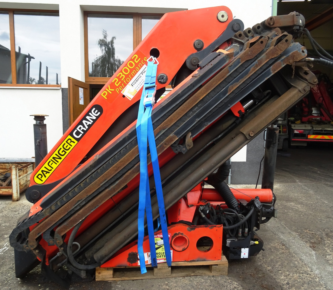 PALFINGER PK 23002 D crane, remote control, extra functions, Ladekran, Kran, gru - Grúa para camión: foto 4 PALFINGER PK 23002 D crane, remote control, extra functions, Ladekran, Kran, gru - Grúa para camión: foto 4