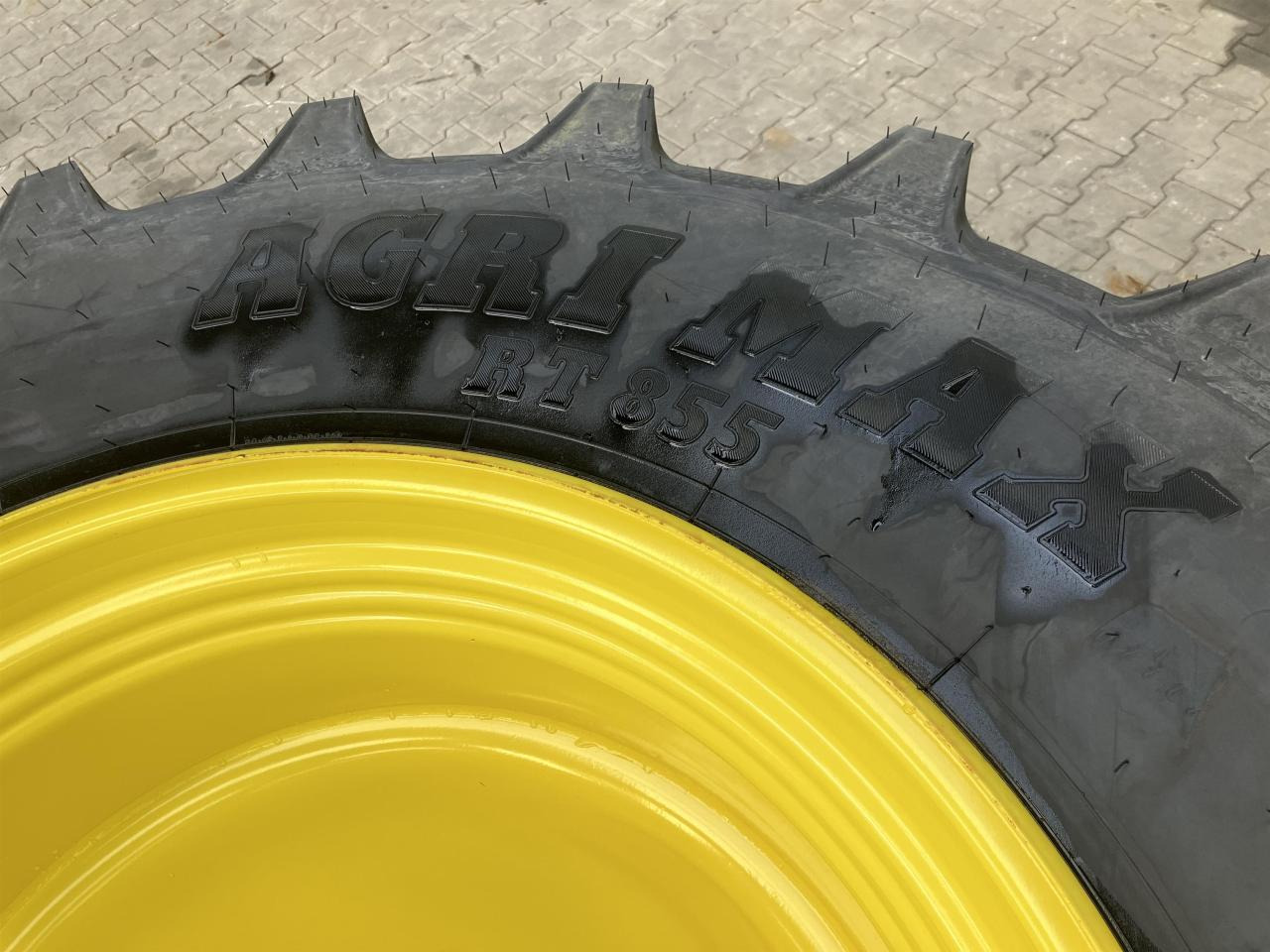 BKT 520/85R38 - Neumático para Maquinaria agrícola: foto 4 BKT 520/85R38 - Neumático para Maquinaria agrícola: foto 4