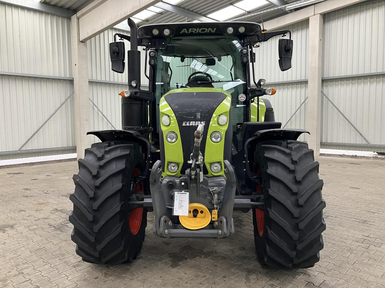 CLAAS Arion 550 - Tractor: foto 2 CLAAS Arion 550 - Tractor: foto 2