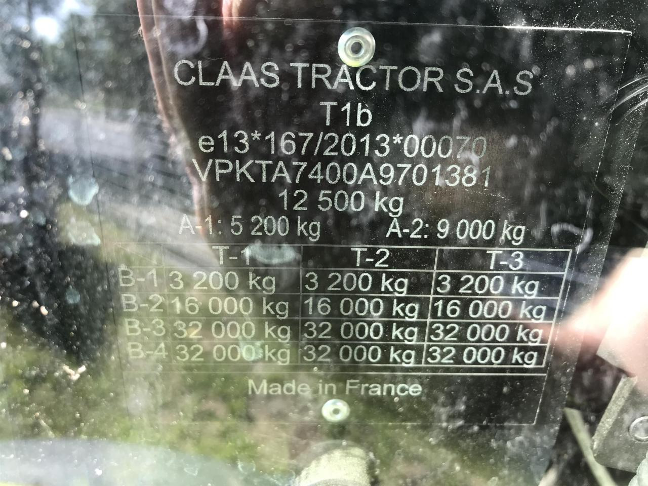 Tractor CLAAS Arion 660: foto 14