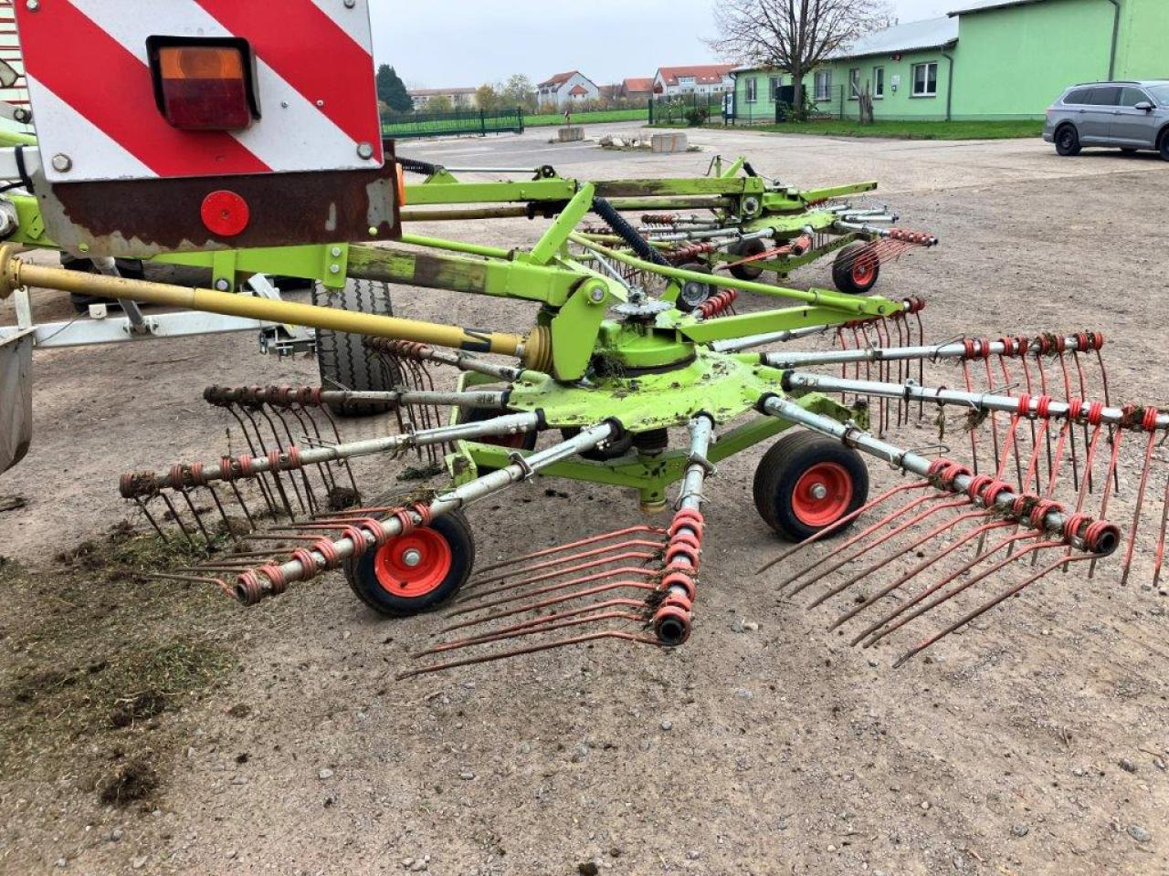 CLAAS Liner 3000 - Henificadora: foto 3 CLAAS Liner 3000 - Henificadora: foto 3