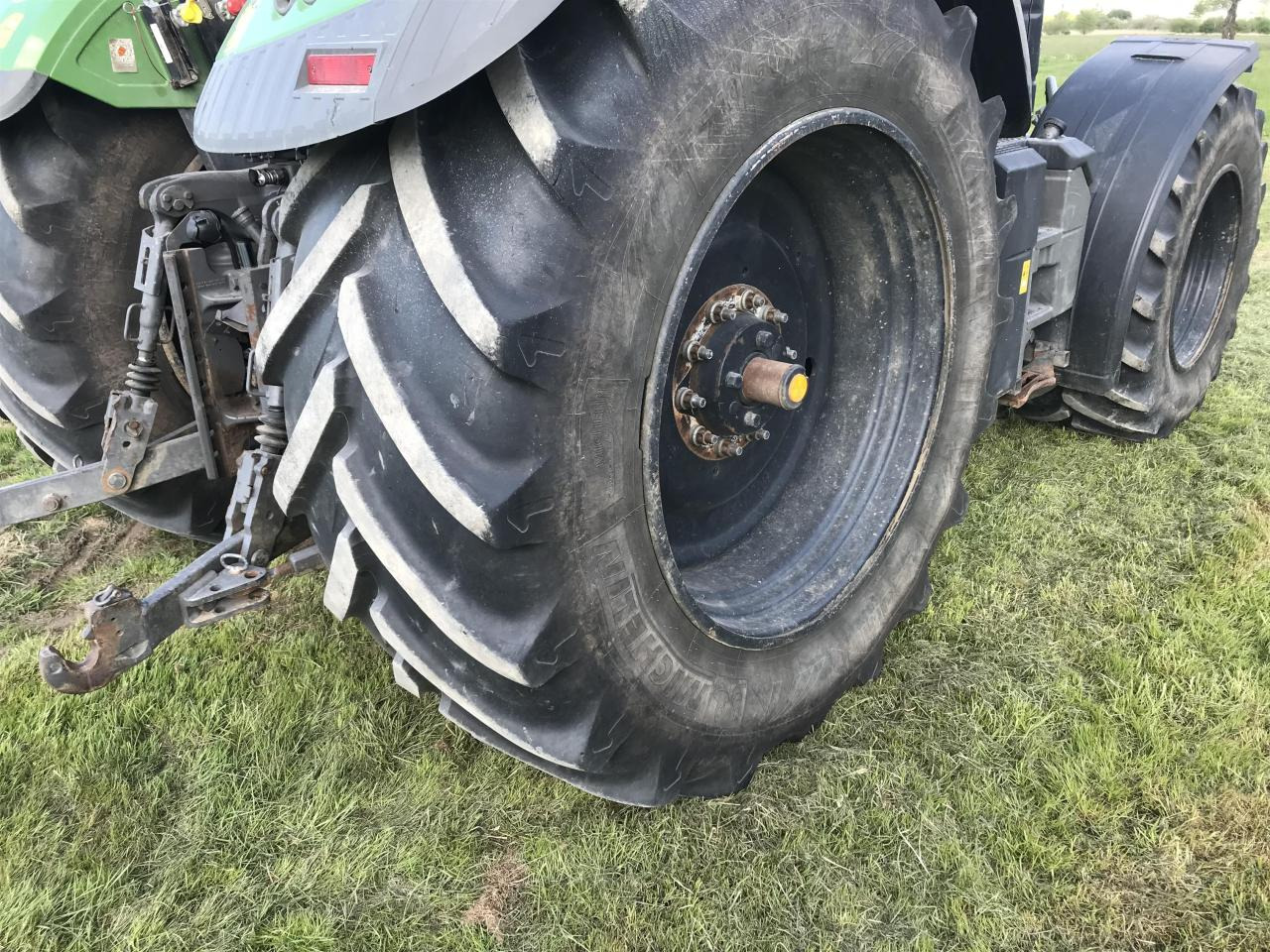Tractor Fendt 724 Vario: foto 14