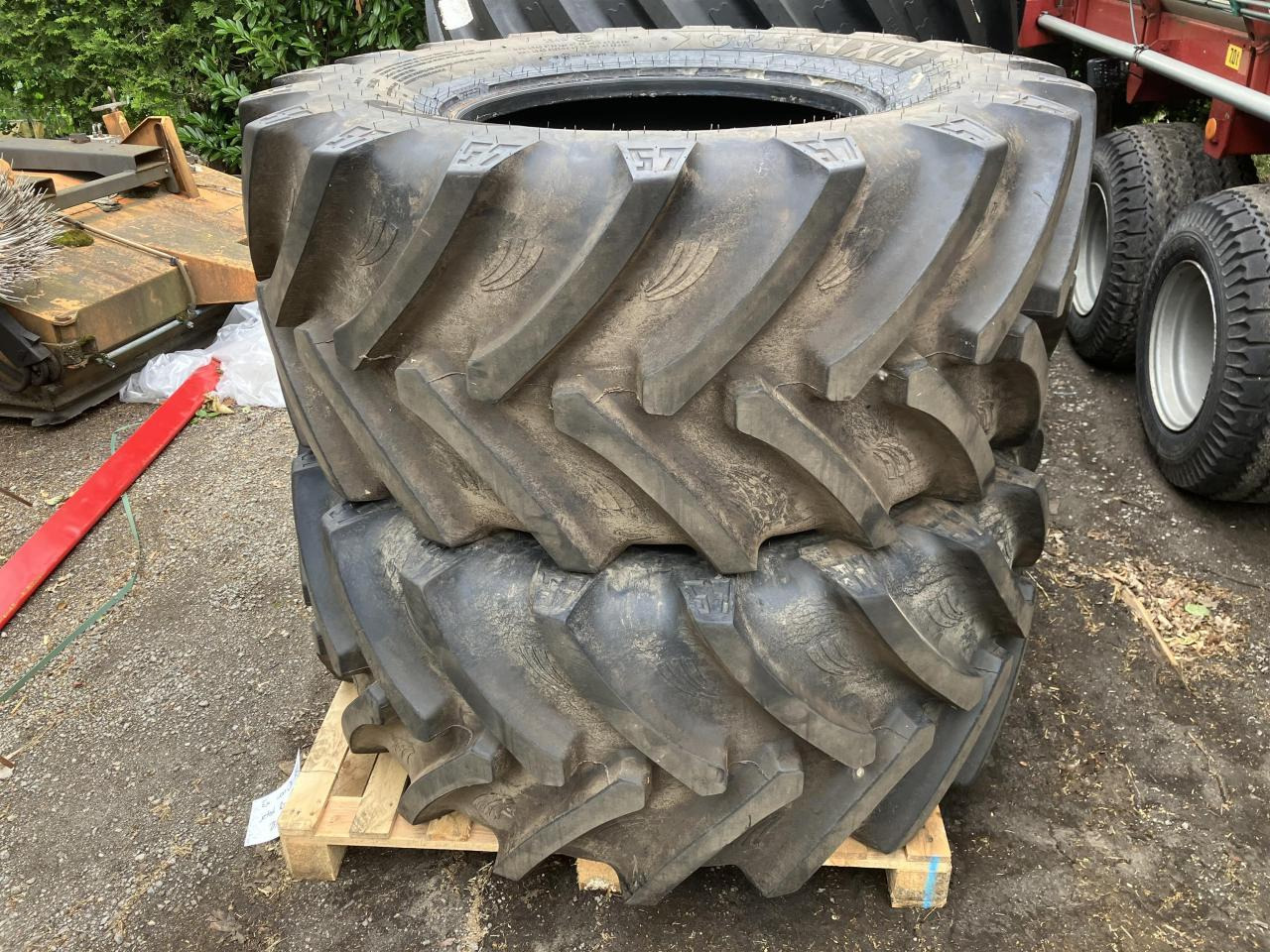 GRI 600/65R28 - Neumático para Maquinaria agrícola: foto 1 GRI 600/65R28 - Neumático para Maquinaria agrícola: foto 1