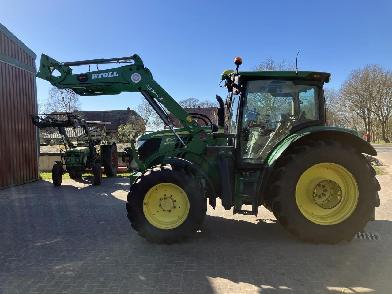 John Deere 6115R - Tractor: foto 5 John Deere 6115R - Tractor: foto 5