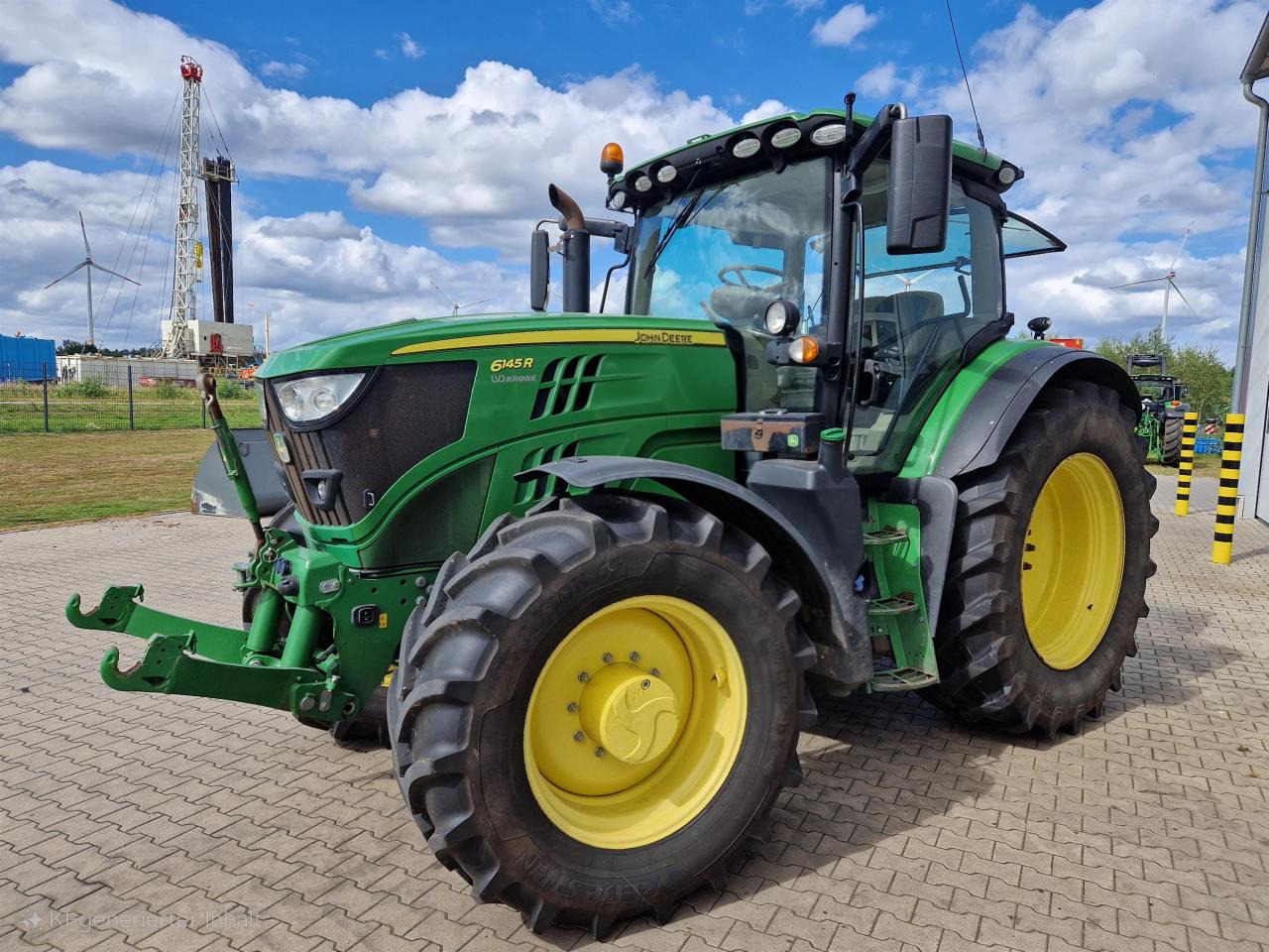 John Deere 6145R - Tractor: foto 2 John Deere 6145R - Tractor: foto 2