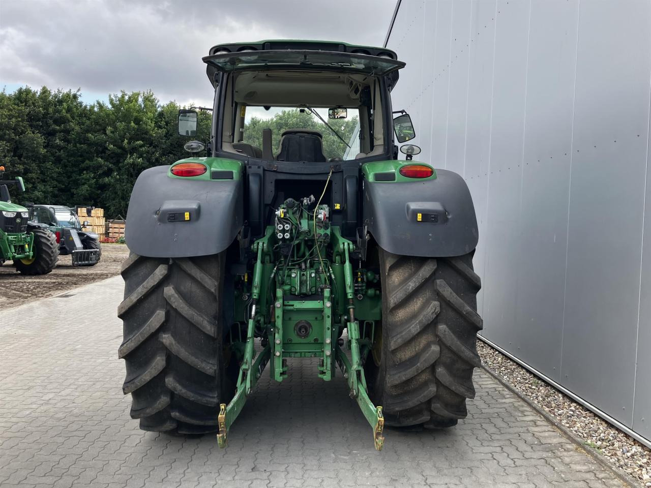 John Deere 6210R - Tractor: foto 5 John Deere 6210R - Tractor: foto 5