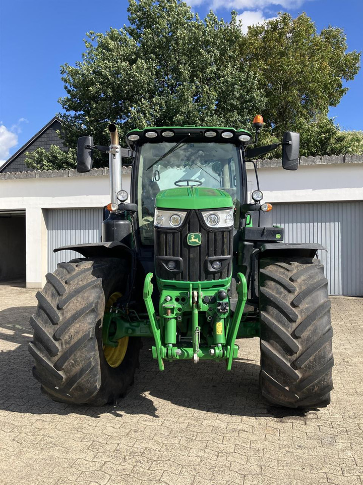 John Deere 6215R - Tractor: foto 5 John Deere 6215R - Tractor: foto 5