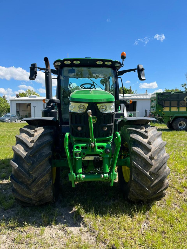 John Deere 6R 165 - Tractor: foto 3 John Deere 6R 165 - Tractor: foto 3