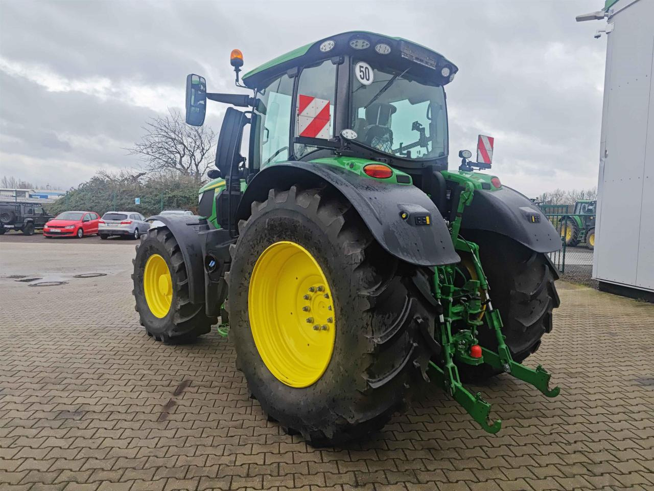John Deere 6R 250 - Tractor: foto 5 John Deere 6R 250 - Tractor: foto 5