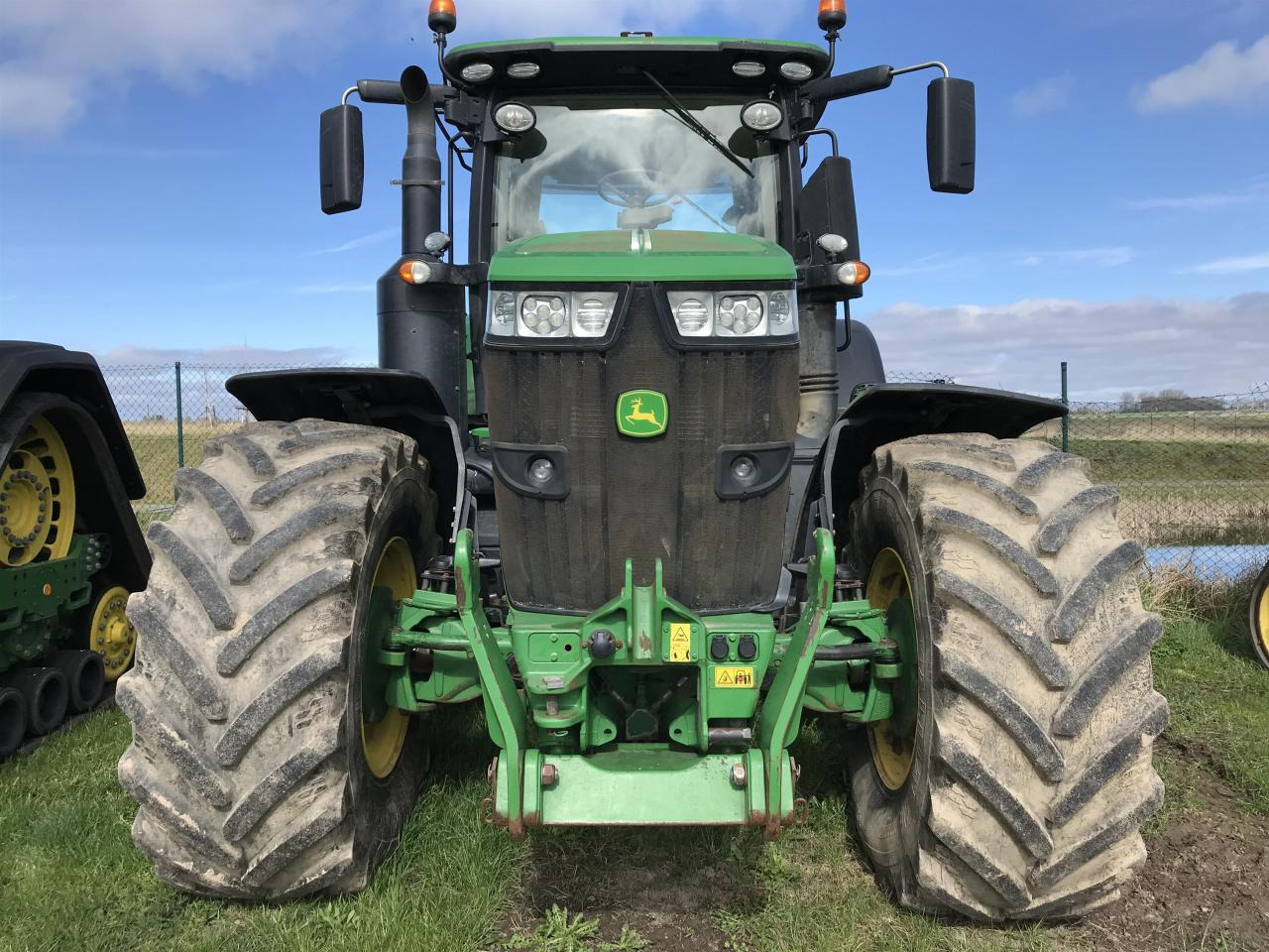 John Deere 7310R - Tractor: foto 3 John Deere 7310R - Tractor: foto 3