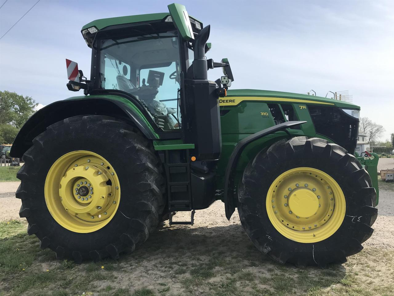 John Deere 7R 310 - Tractor: foto 2 John Deere 7R 310 - Tractor: foto 2