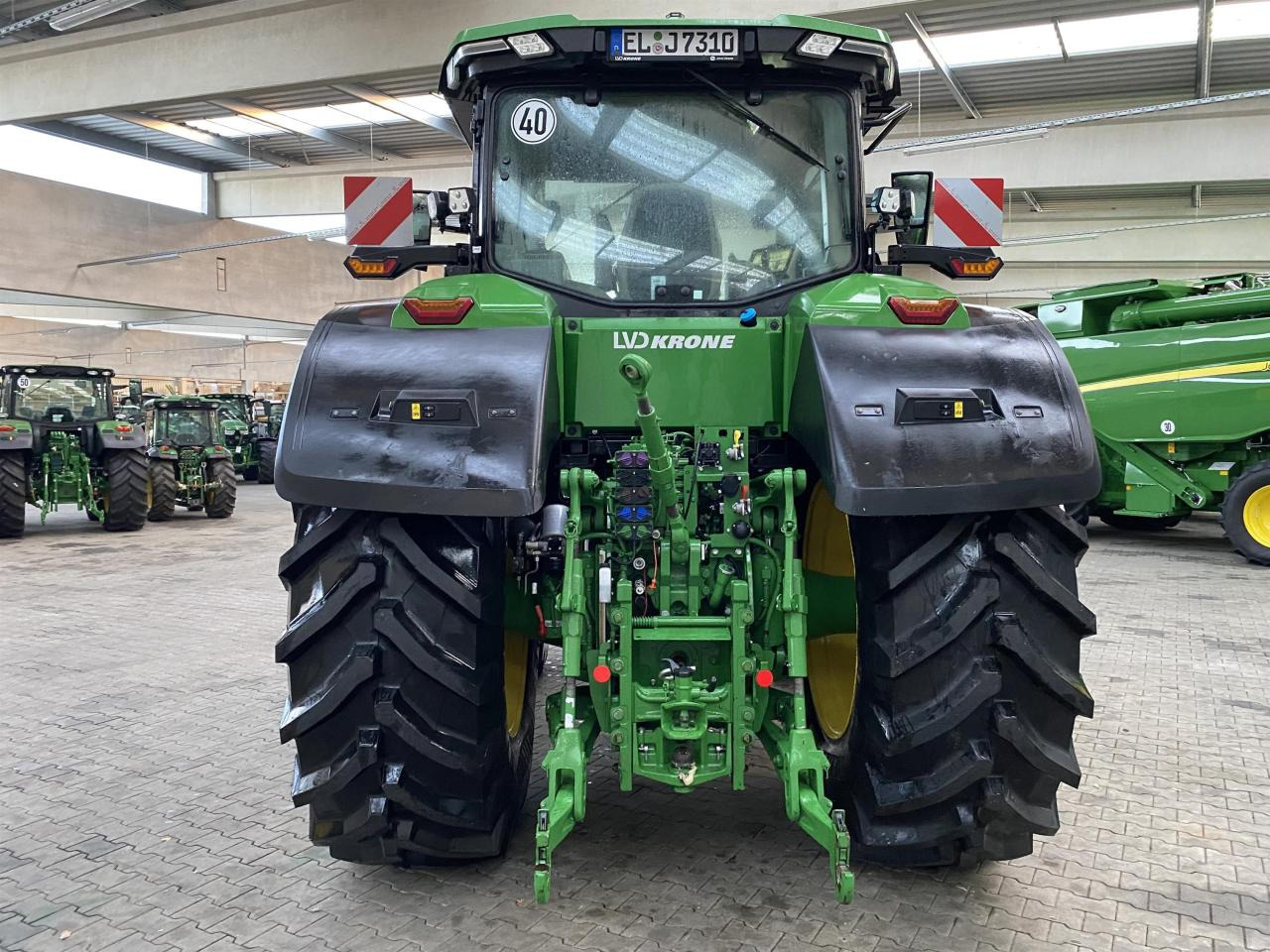 John Deere 7R 310 - Tractor: foto 5 John Deere 7R 310 - Tractor: foto 5