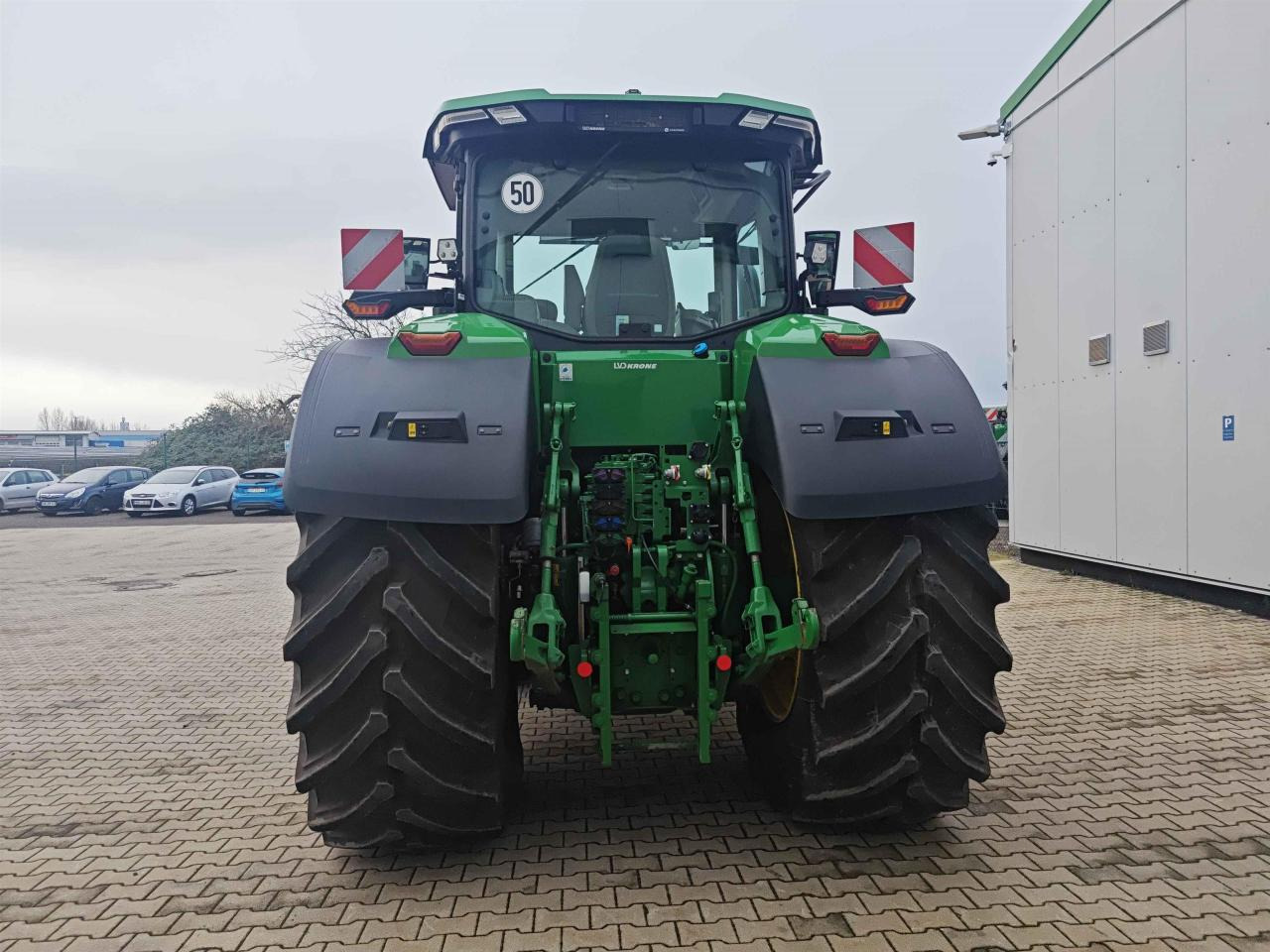 John Deere 7R 330 - Tractor: foto 4 John Deere 7R 330 - Tractor: foto 4